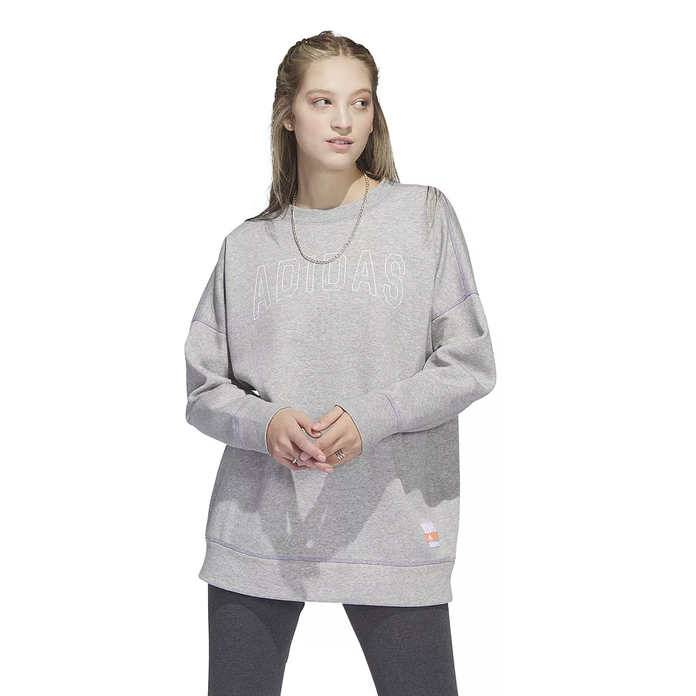Women's adidas Sportswear Graphic Oversized Fleece Crewneck 2 Women's adidas Sportswear Graphic Oversized Fleece Crewneck - Image 2